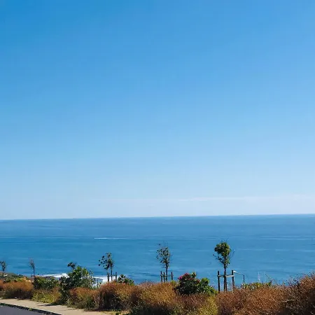 Brel Beach House דירה *